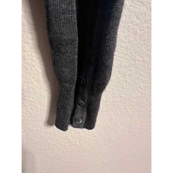 Brooks Brothers Gray Women's Sweater - Picture 4 of 4